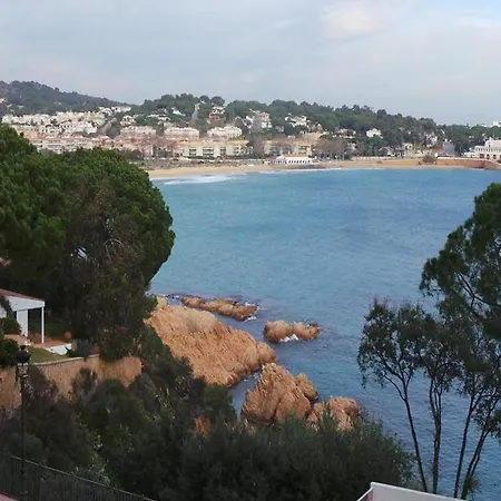 With 3 Bedrooms In Sant Feliu De Guixols, With Wonderful Sea *