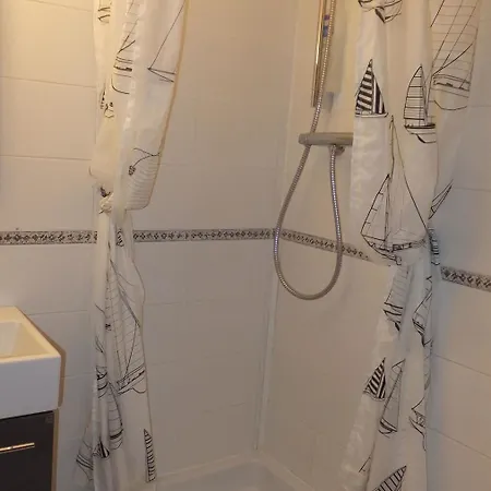 With 3 Bedrooms In Sant Feliu De Guixols, With Wonderful Sea *