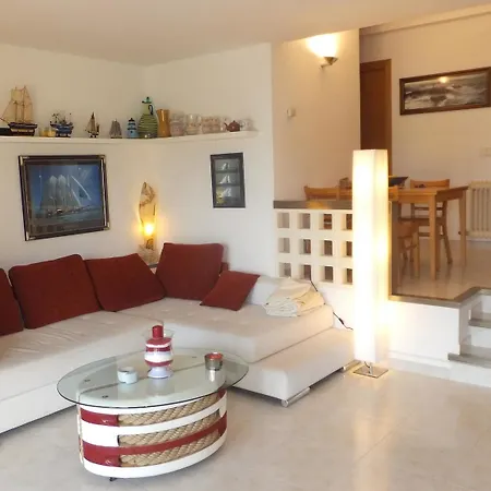 Apartment With 3 Bedrooms In Sant Feliu De Guixols, With Wonderful Sea